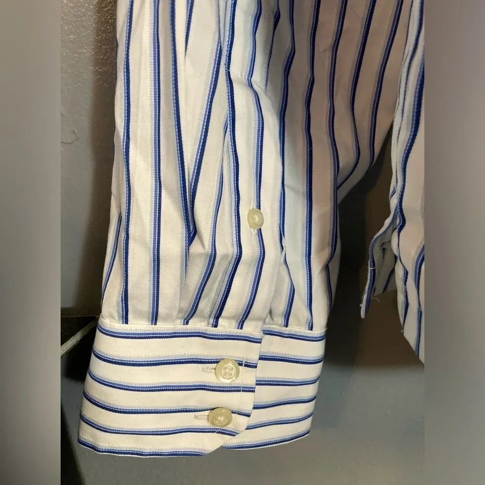 Banana Republic blue/white stripes button up shirt